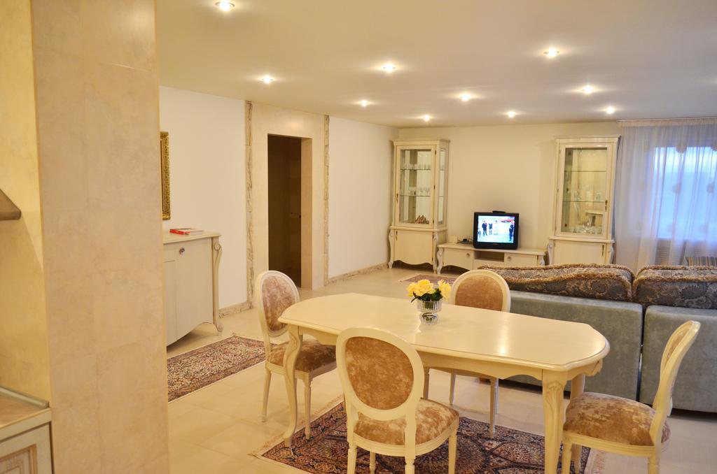 Apartment Astoriya Vitebsk Exterior foto